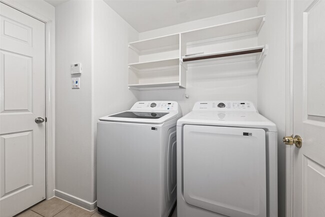 Building Photo - 21122 Maybrook Manor Ln