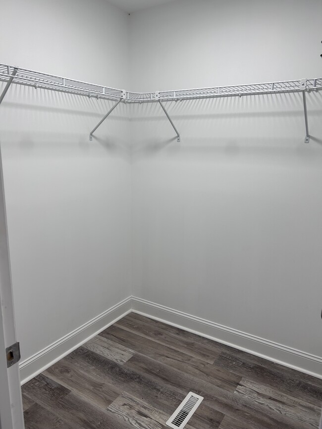 Master Walk in Closet - 522 Island Ford Rd