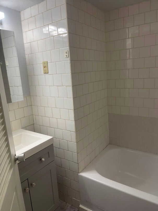 Building Photo - 475 Commonwealth Ave