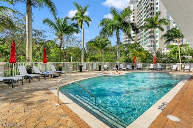 Primary Photo - 300 Dunes Blvd