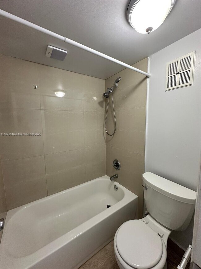 Building Photo - 4600 SW 67th Ave