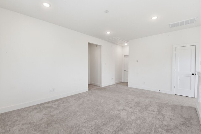 Building Photo - 15155 Colorado Bnd Pk Dr