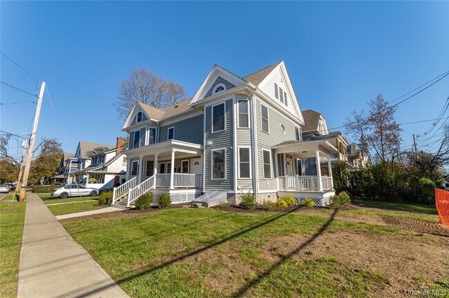 Building Photo - 22 Forbus St