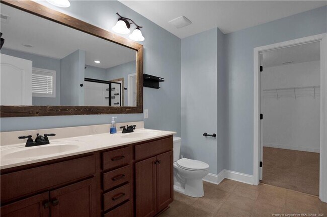 Building Photo - 228 Wentworth Dr
