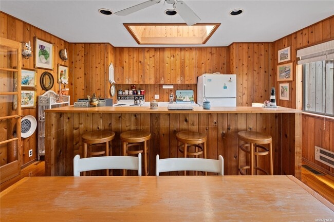 Building Photo - 50 Evergreen Ave