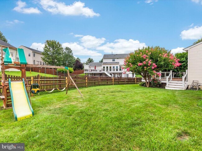 Building Photo - 10625 Wulford Ct