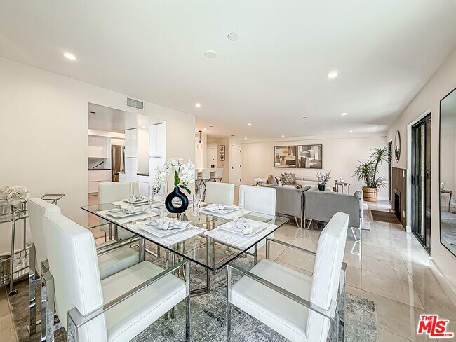 Building Photo - 1133 5th St