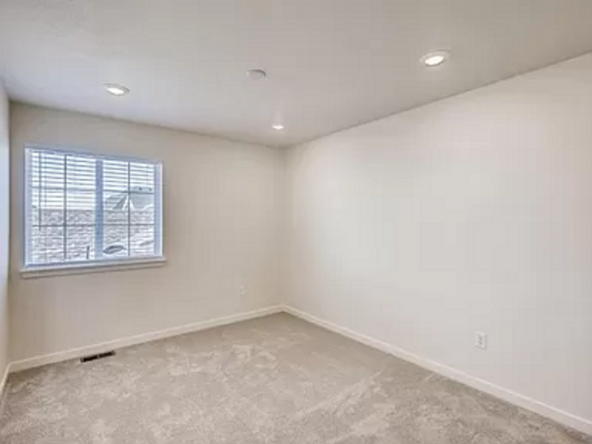 Building Photo - 17713 Olive St