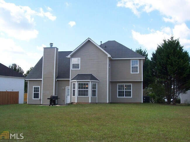 Building Photo - 1113 Misty Meadows Cove