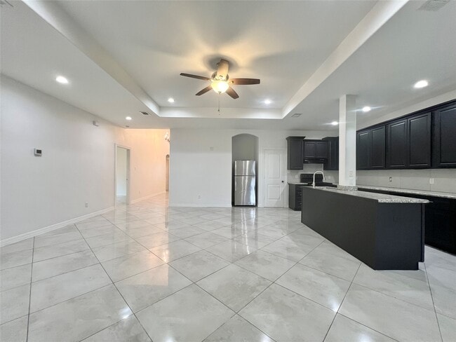 Building Photo - 8575 TX-105