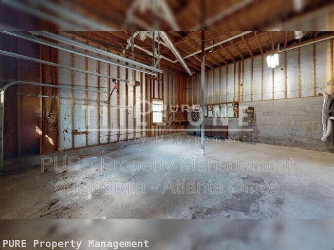 Building Photo - 31 Etowah Ct