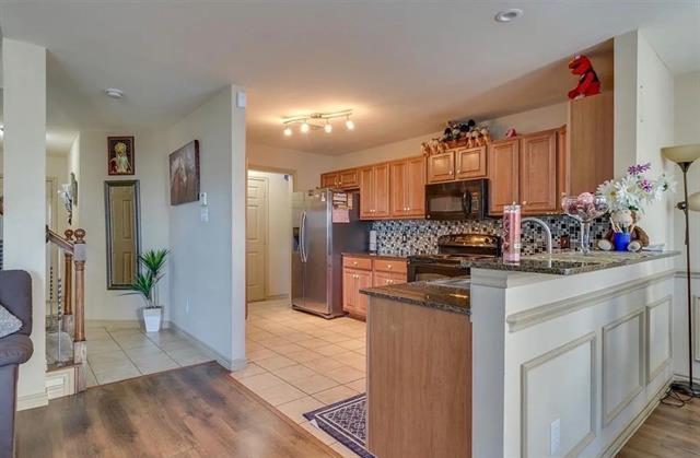 Building Photo - 3900 Fernando Dr