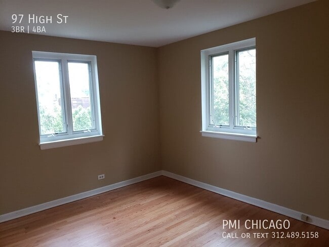 Building Photo - 97 High St