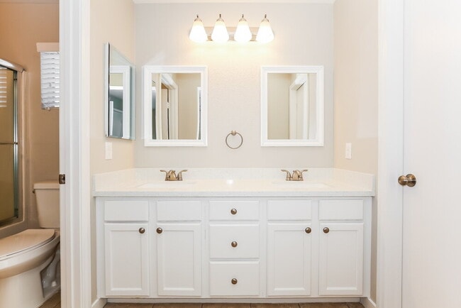 Building Photo - 2724 Advancement Ave