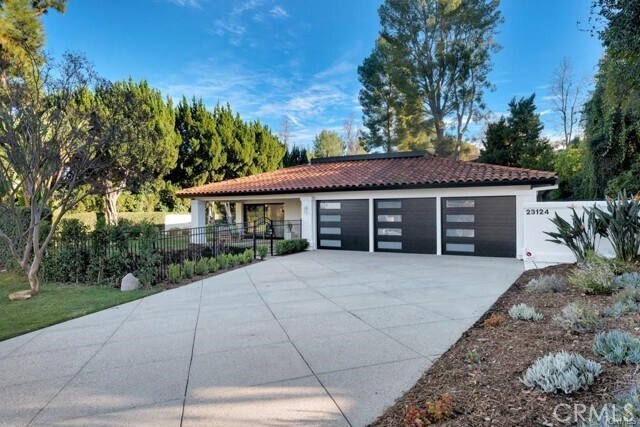 Building Photo - 23124 Park Contessa