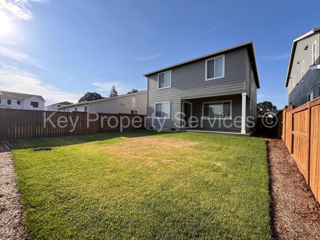 Building Photo - Gorgeous Modern Traditional Home in Brush ...