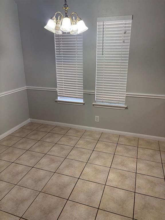 Building Photo - 1605 St Leger St