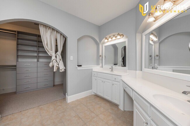 Building Photo - Beautifully updated home in the heart of Frisco!