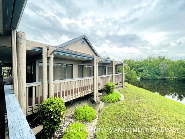 Building Photo - 17749 Grande Bayou Ct