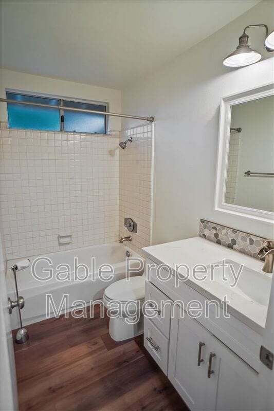 Building Photo - 27221 Camden Pl