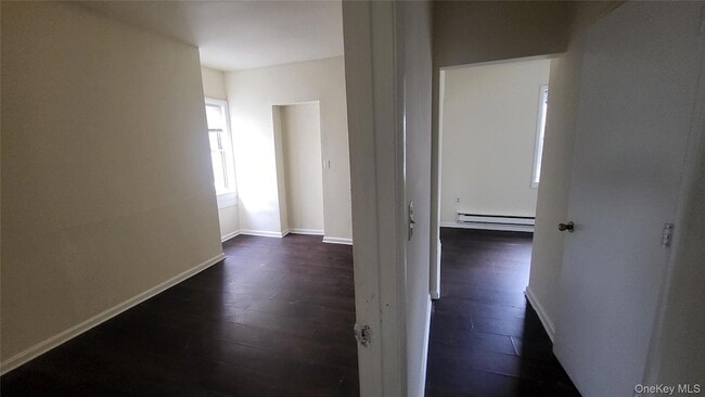 Building Photo - 67 Academy St