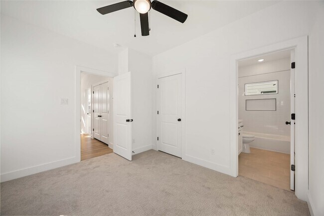 Building Photo - 1466 Ferguson Way