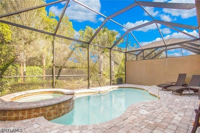 Building Photo - 7674 Jacaranda Ln