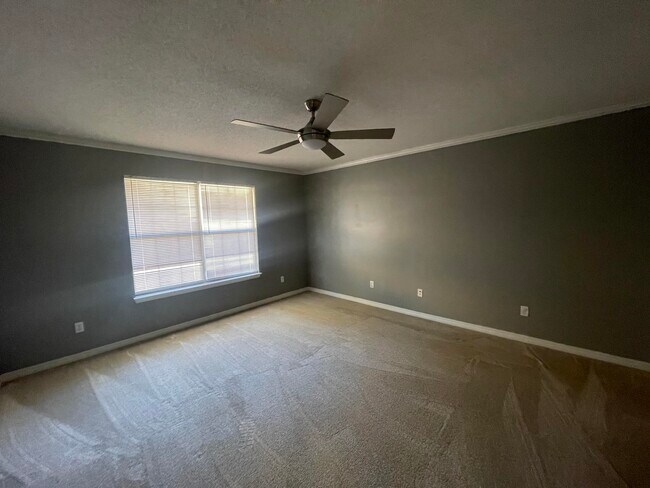 Building Photo - 5196 Whitehurst Ln