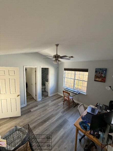 Building Photo - 3781 Winborne Ln