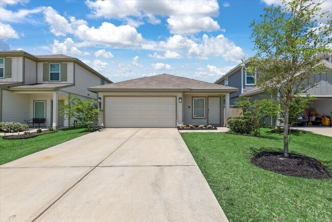 Building Photo - 14208 Fern Meadows Dr