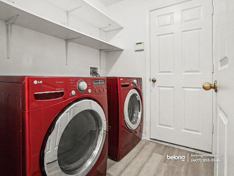 Building Photo - 15659 Galbi Dr