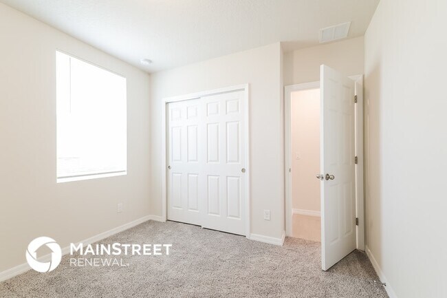 Building Photo - 1408 Saguaro St