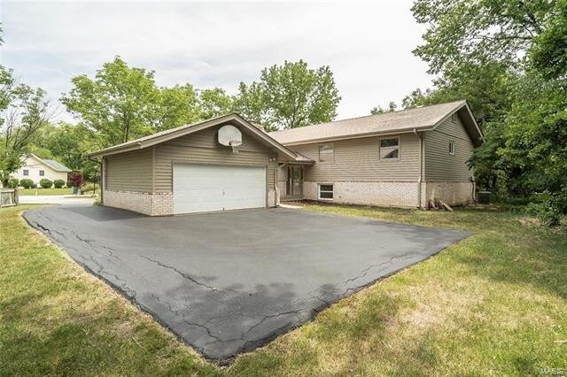 Building Photo - 429 Londondary Dr