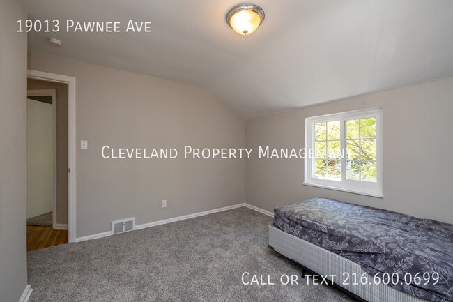 Building Photo - 19013 Pawnee Ave