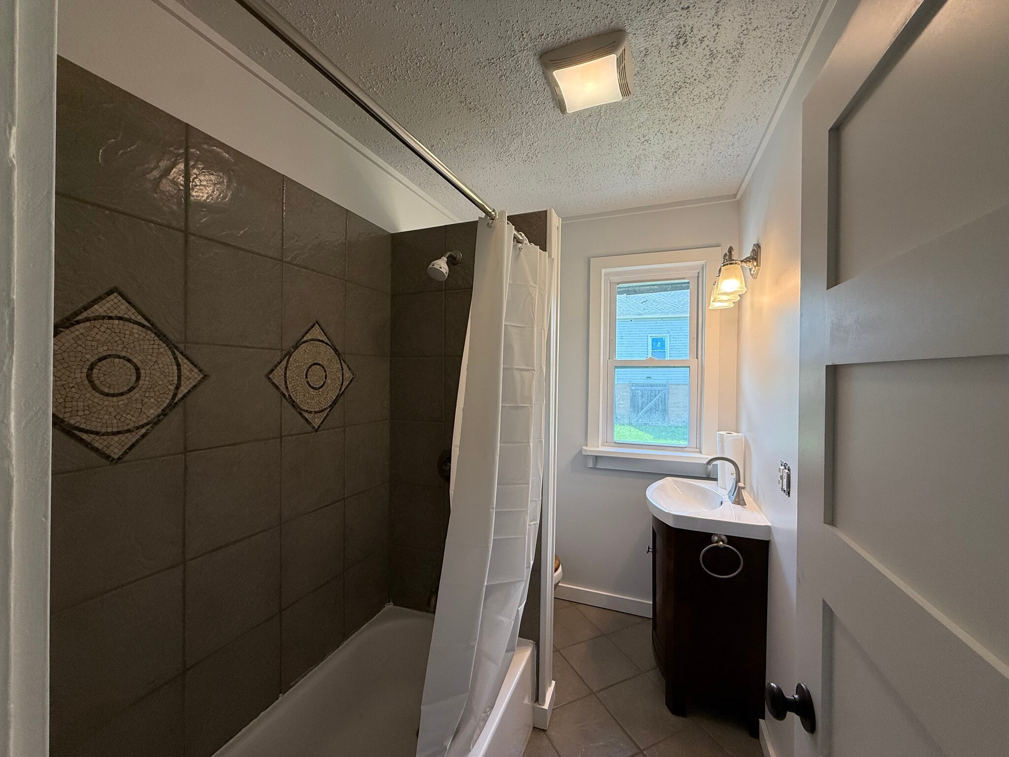 Bathroom 2nd Floor - 341 Broad St
