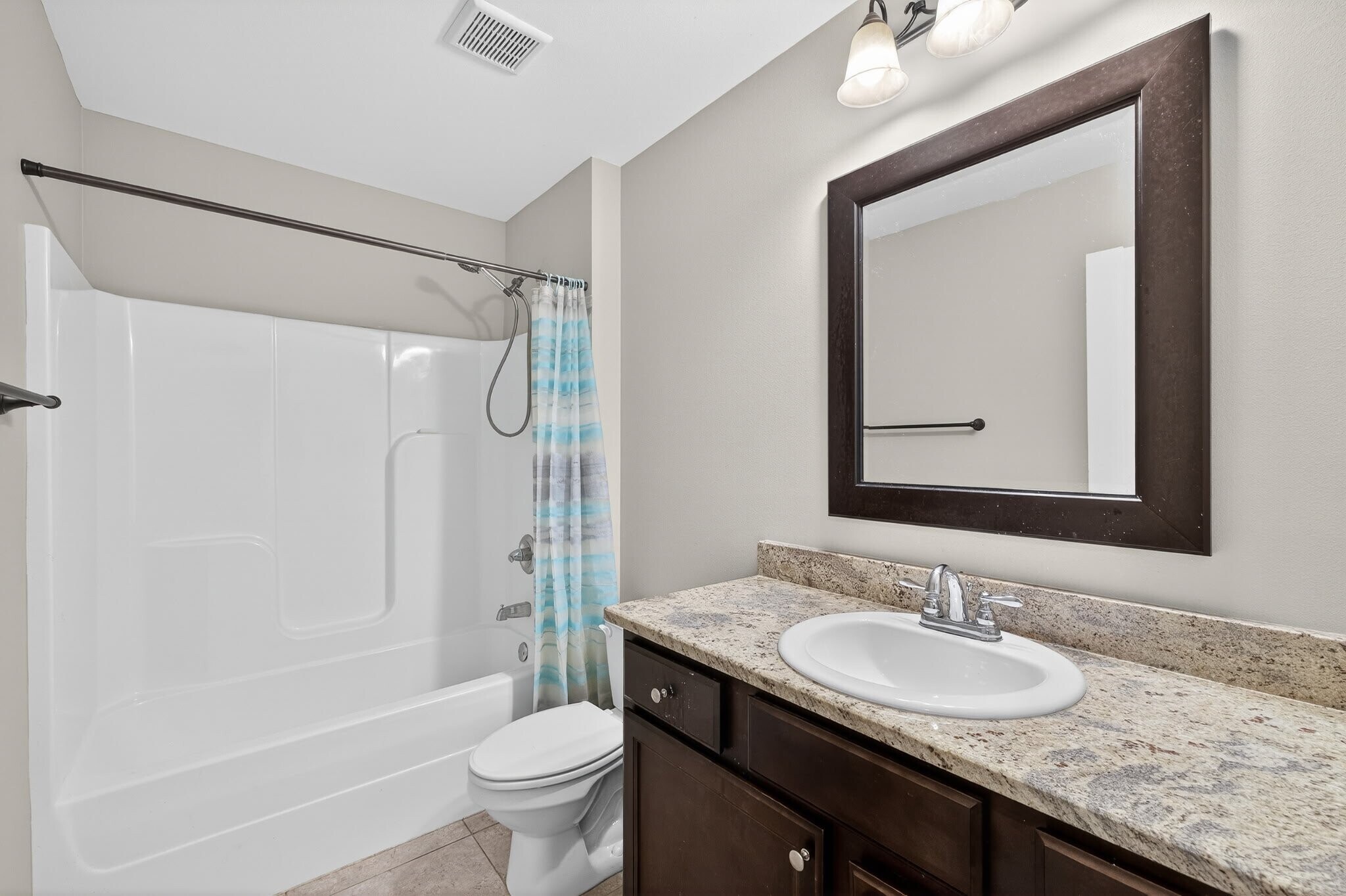 Building Photo - 118 Trailwood Ln