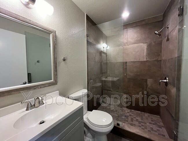 Building Photo - 41737 Armanac Ct