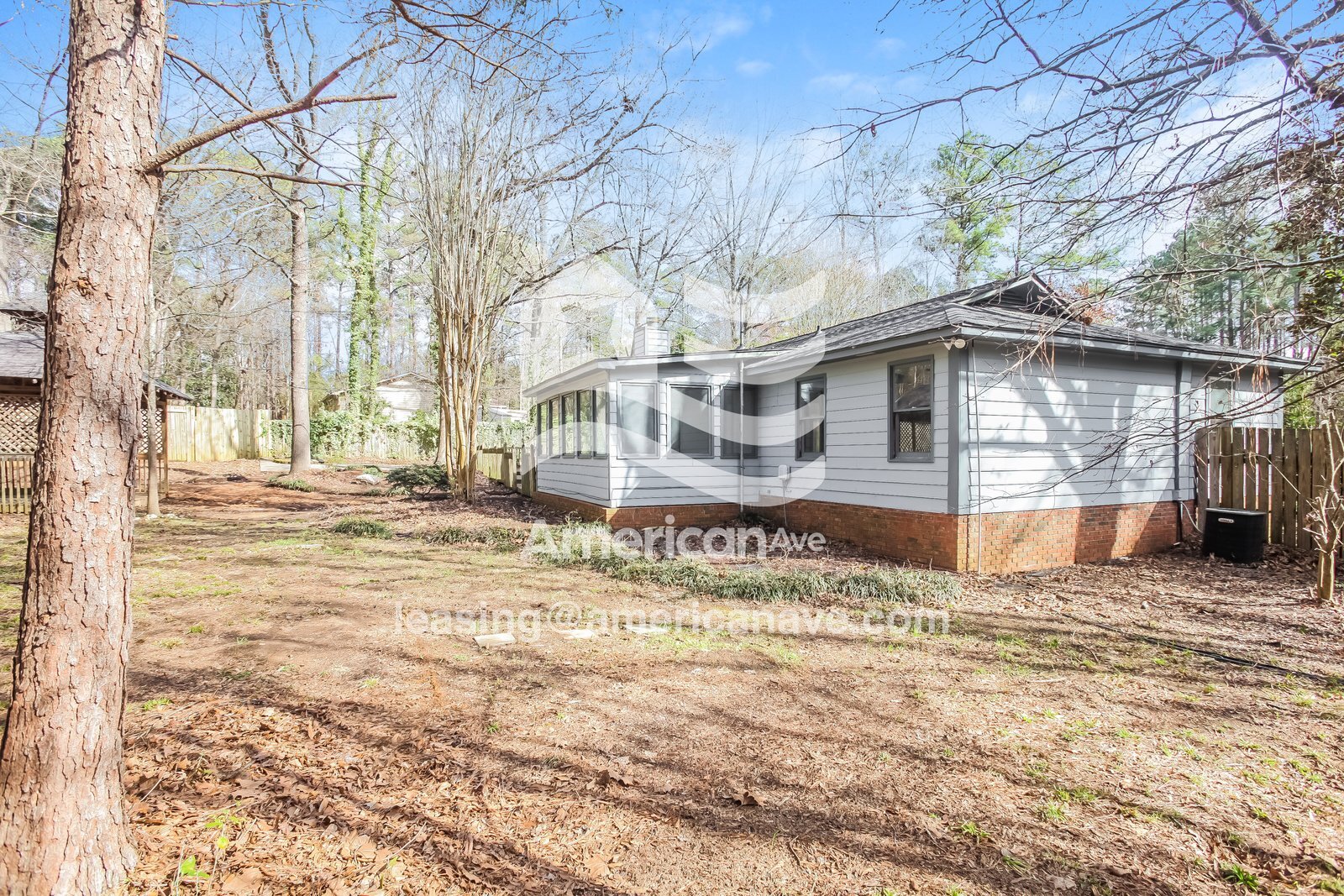 Building Photo - 111 Glenwood Dr