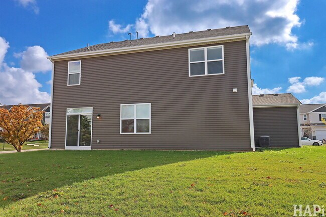 Building Photo - 2029 Magnolia Ln