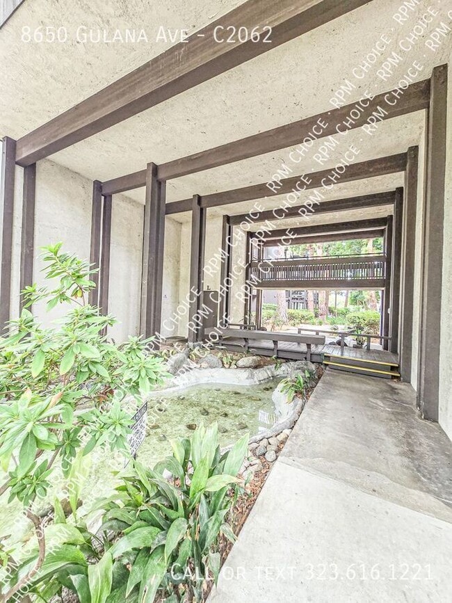 Building Photo - 8650 Gulana Ave