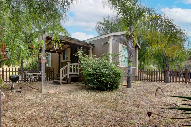 Building Photo - 17825 Bear Valley Ln