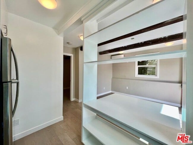 Building Photo - 1920 Preston Ave