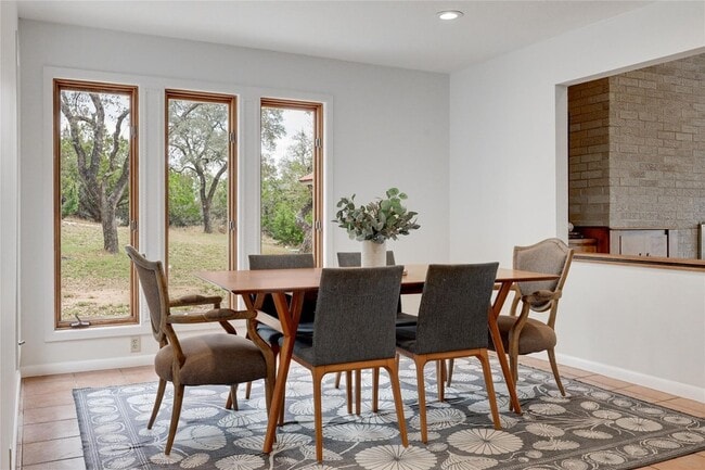 Building Photo - 18205 Ridge Rd