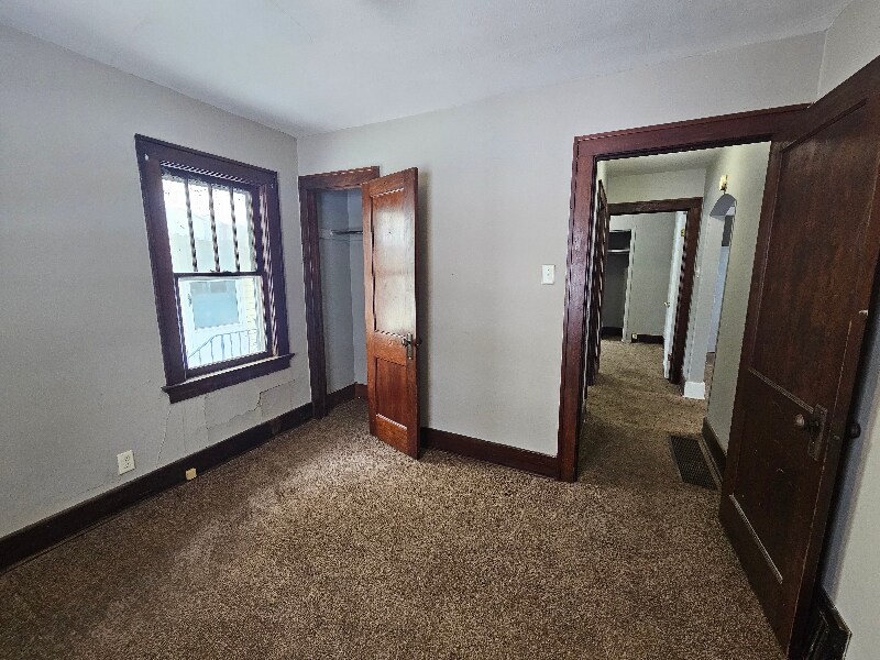 Building Photo - 3409 Holton Ave