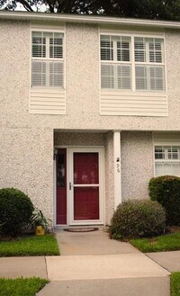 Building Photo - 1000 Mallery St