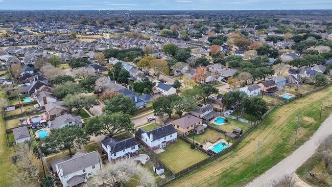 Building Photo - 1730 Pilgrim Journey Dr