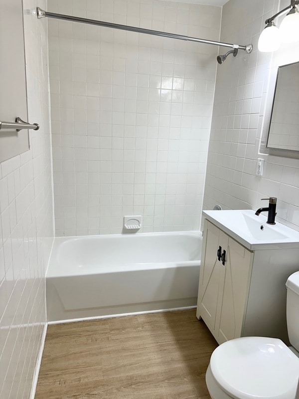 Building Photo - 525 Ryan Ln