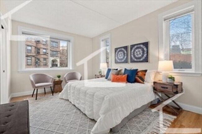 Building Photo - Coolidge Corner Location, High-End Finishe...