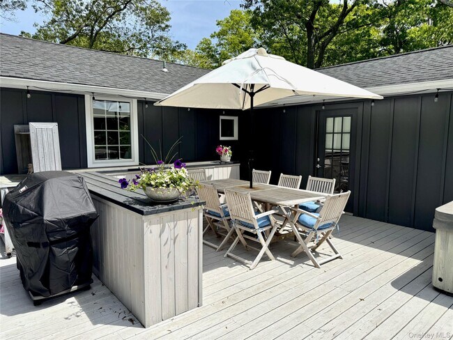 Building Photo - 6 Long Ln