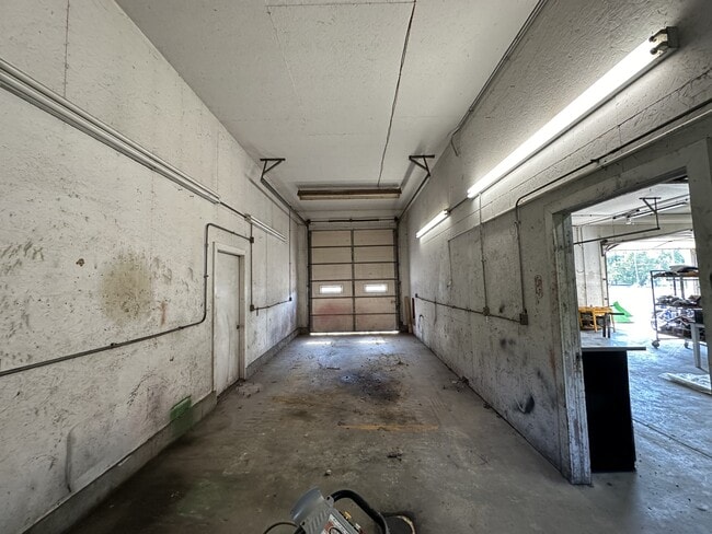 Building Photo - 6131 N 450 W
